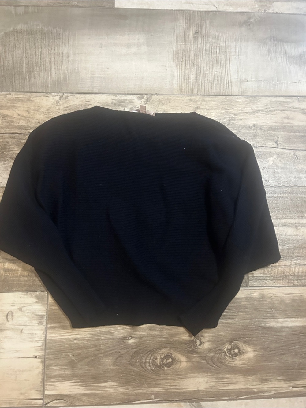 Women’s Black Cropped Sweater - Classic Knit by philosophy size small